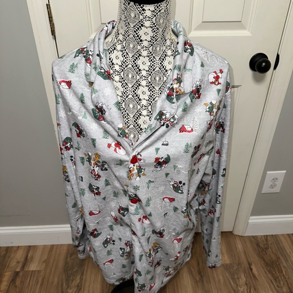 Disney Festive Gray Pajama Top - Picture 1 of 3